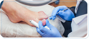 Nail Injury Treatment Near Me in Bixby Knolls Long Beach, CA Nail Injury Treatment Near Me in Bixby Knolls Long Beach, CA